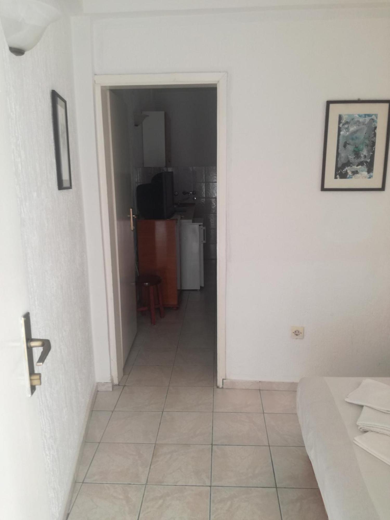 Miron Apart&Rooms Rafailovici Room photo